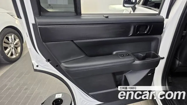 Hyundai Santa Fe MX5 — Фото автомобиля 14