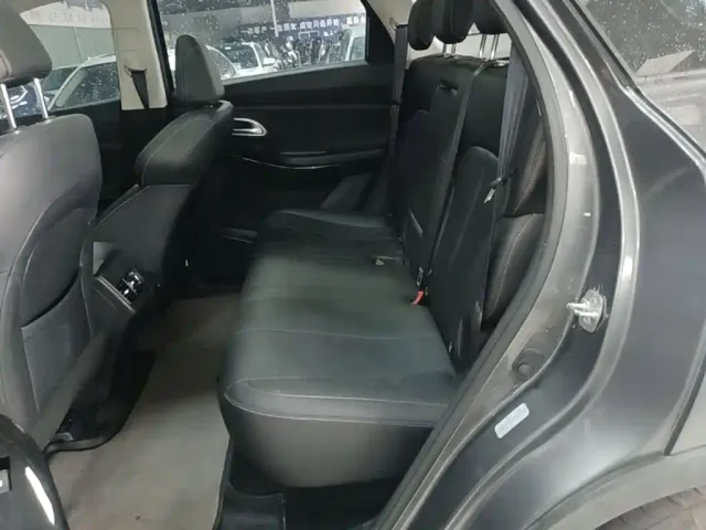 Changan Oshan Changan Oshan X7 PLUS 2022 1.5T Blue Whale Edition Auto Premium — Фото автомобиля 16