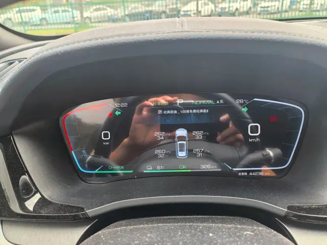 BYD Song PLUS — Фото автомобиля 19