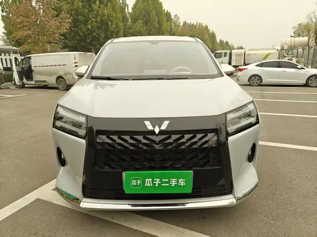 Wuling Starlight 730 — Фото автомобиля 2