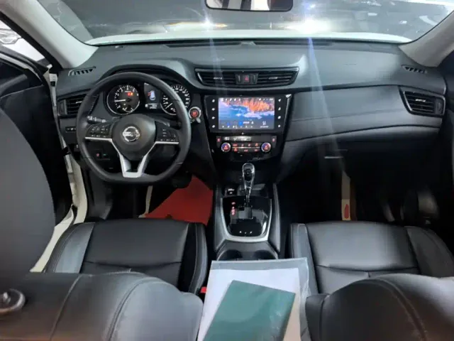 Nissan X-Trail — Фото автомобиля 9