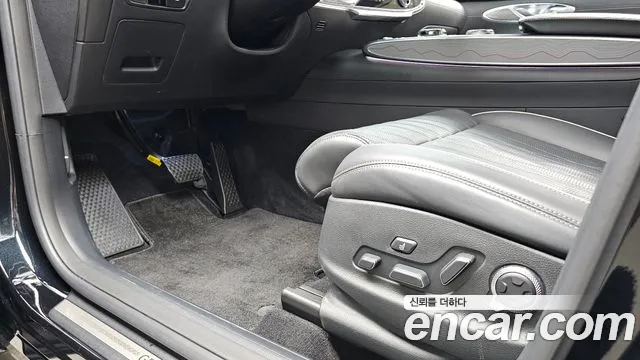 Genesis GV70 3.5T Бензин AWD — Фото автомобиля 29