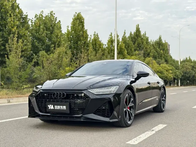 Фотография автомобиля — Audi A7