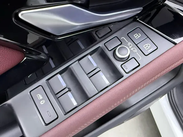 Land Rover Range Rover Evoque — Фото автомобиля 27