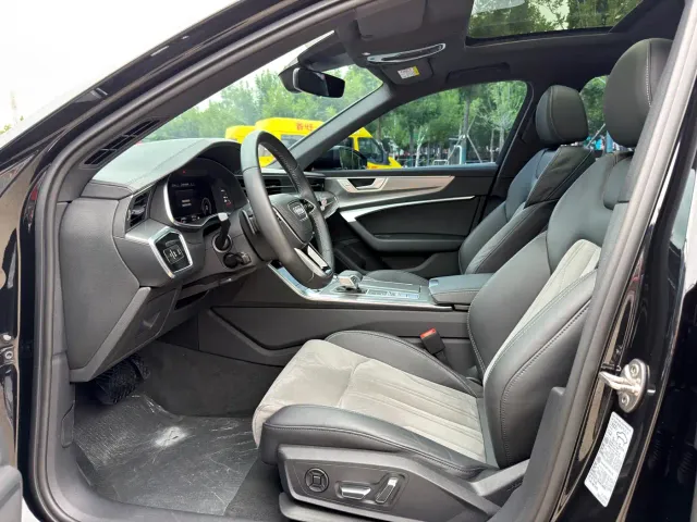 Audi A6L — Фото автомобиля 4