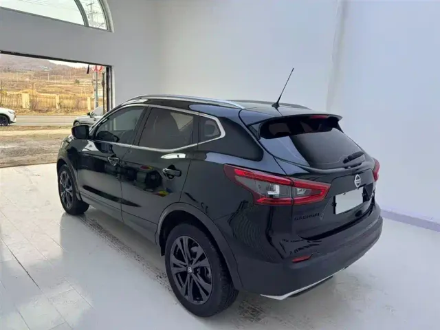 Nissan Qashqai — Фото автомобиля 19