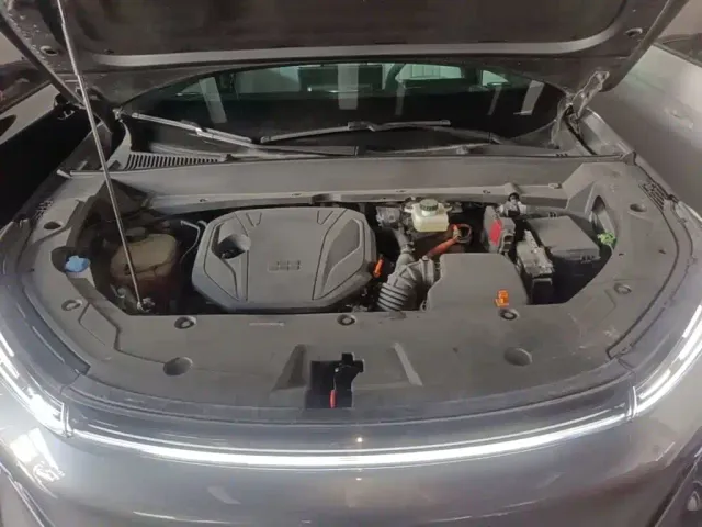 Geely Galaxy Starship 7 EM-i — Фото автомобиля 22