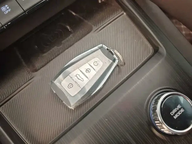 Geely Xingyue L — Фото автомобиля 8