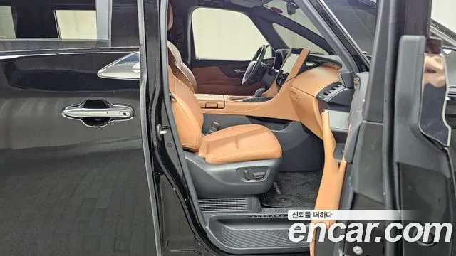 Toyota Alphard — Фото автомобиля 11