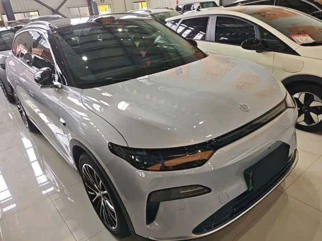 Leapmotor C11 — Фото автомобиля 3
