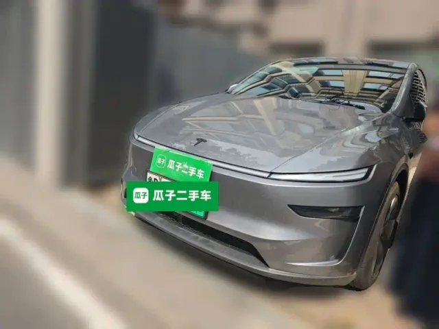 Фотография автомобиля — Tesla Model Y