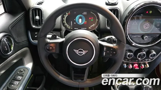 MINI Countryman — Фото автомобиля 19
