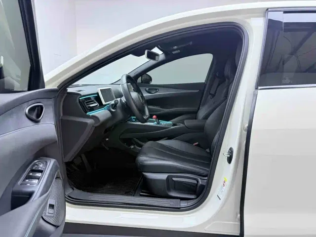 BYD Seal 06 — Фото автомобиля 14