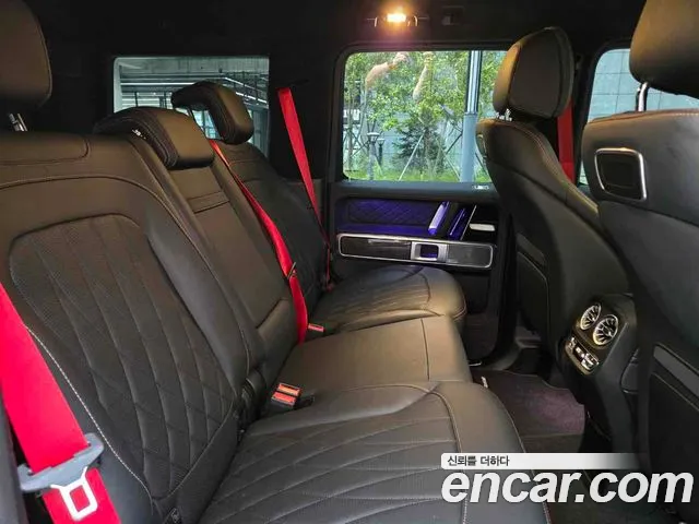 Mercedes-Benz G-Class — Фото автомобиля 14
