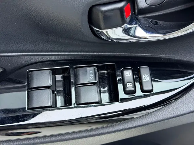 Toyota YARiS L Zhi Xuan — Фото автомобиля 7