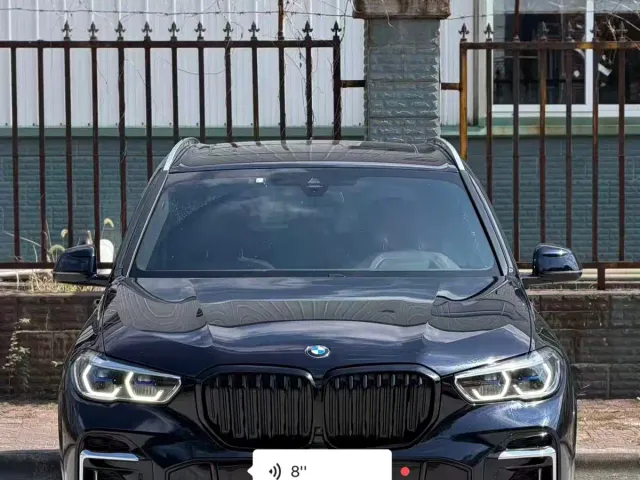 BMW X5 — Фото автомобиля 2