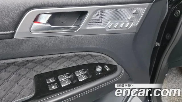 KG_Mobility_Ssangyong Rexton All Rexton Дизель 2.2 4WD — Фото автомобиля 29