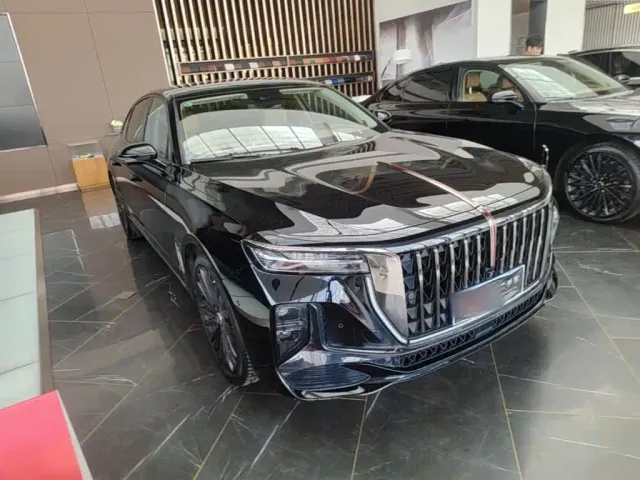 Hongqi H9 — Фото автомобиля 3
