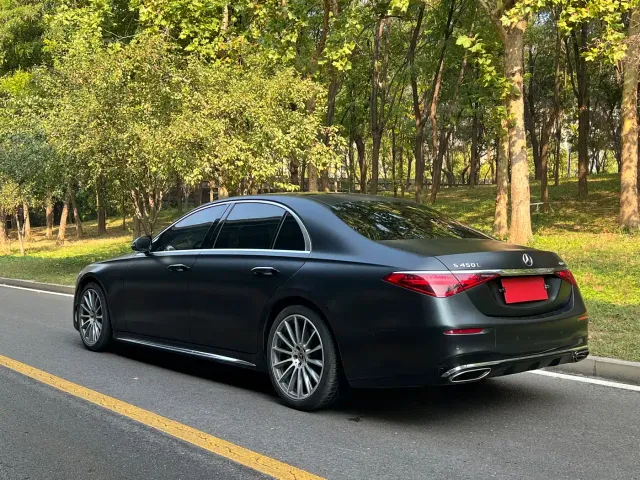 Mercedes-Benz S-Class — Фото автомобиля 18