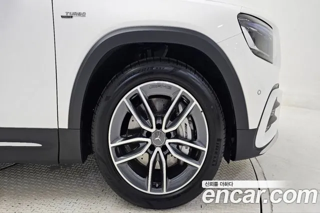 Mercedes-Benz GLB-Class — Фото автомобиля 5