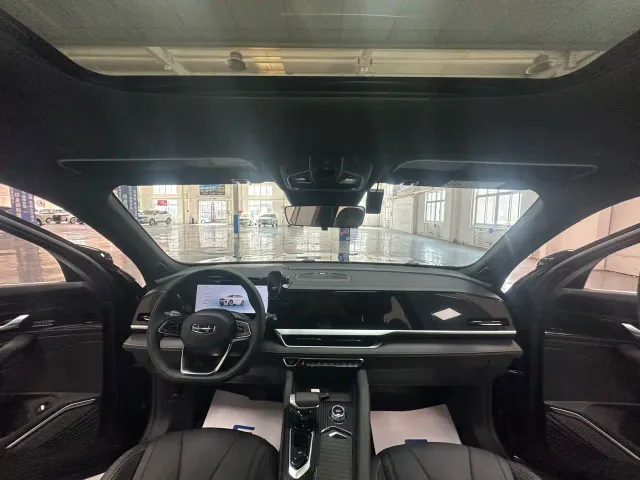 Geely Xingyue L — Фото автомобиля 11