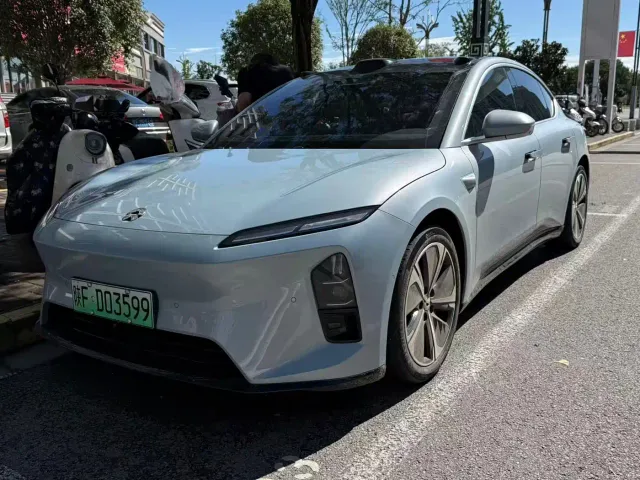 Фотография автомобиля — Nio ET5 Touring