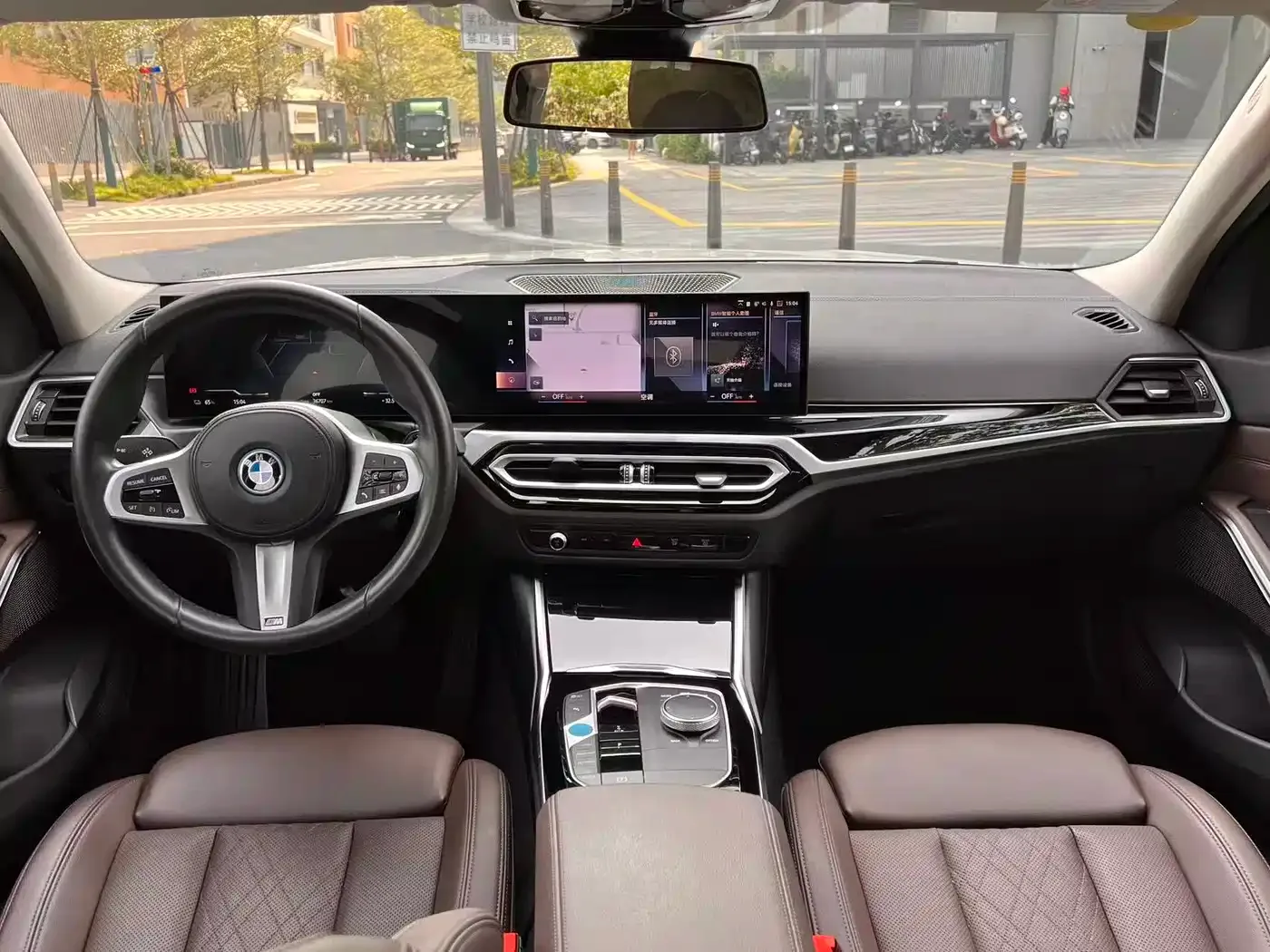 BMW BMW i3 2022 eDrive 35 L — Фото автомобиля 9