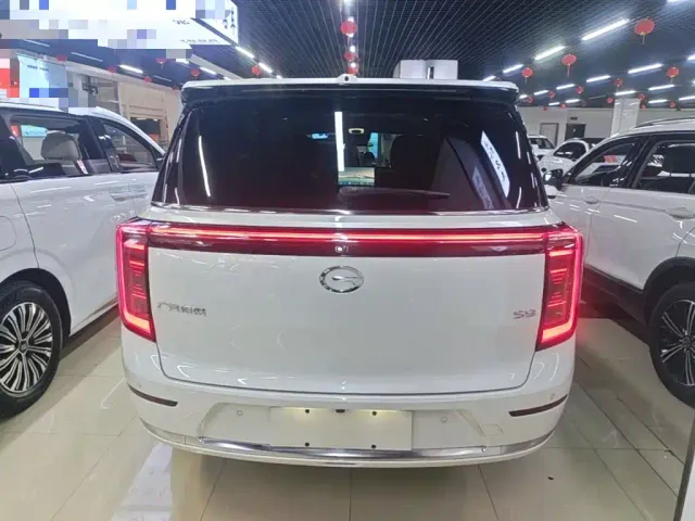 GAC Trumpchi Xiangwang S9 — Фото автомобиля 5