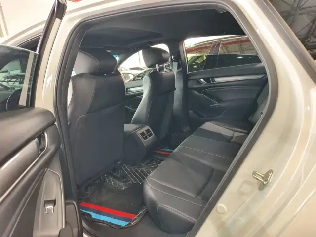 Honda Inspire — Фото автомобиля 8