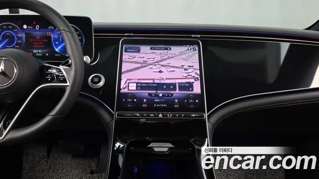 Mercedes-Benz EQS — Фото автомобиля 14