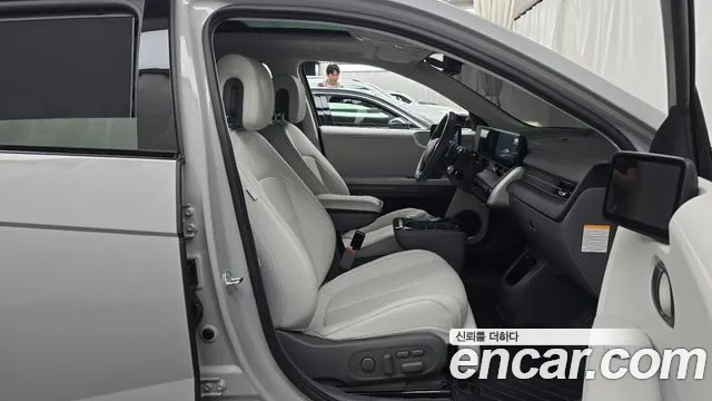 Hyundai Ioniq 5 — Фото автомобиля 11