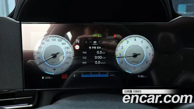 Hyundai AVANTE — Фото автомобиля 8