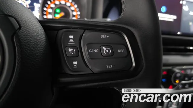 Jeep Wrangler JL — Фото автомобиля 24