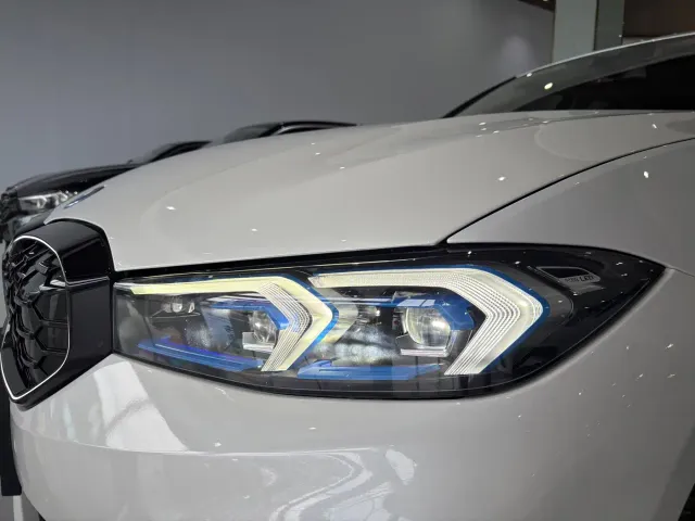 BMW i3 — Фото автомобиля 4