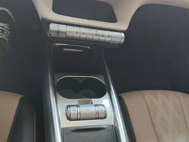 BYD Dolphin — Фото автомобиля 16