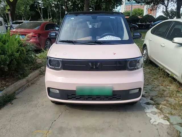 Wuling Hongguang Mini EV — Фото автомобиля 2