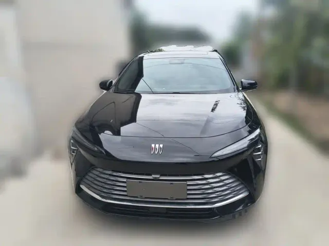 Buick LaCrosse — Фото автомобиля 2