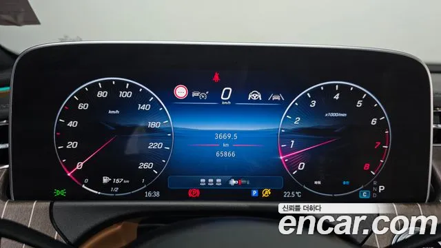 Mercedes-Benz E-Class W214 — Фото автомобиля 11