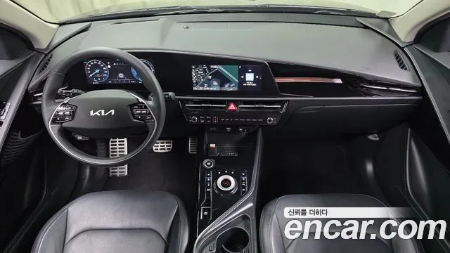 Kia Niro The All New Niro Signature — Фото автомобиля 7