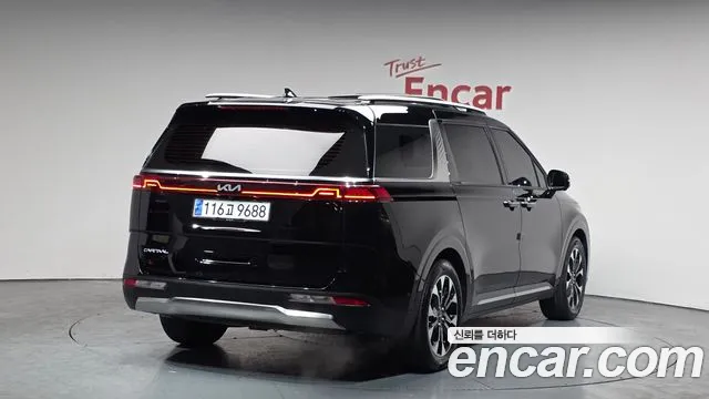 Kia Canival Carnival 4 поколение Бензин 9 мест Signature — Фото автомобиля 2