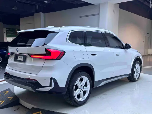 BMW X1 — Фото автомобиля 6