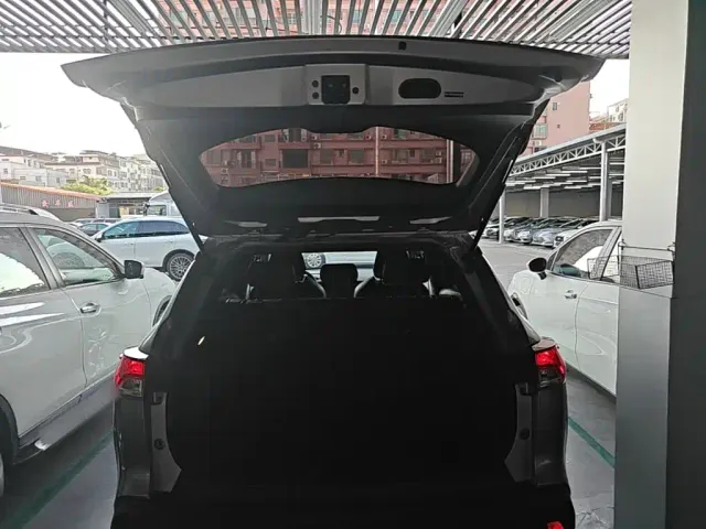Toyota Corolla Cross — Фото автомобиля 18