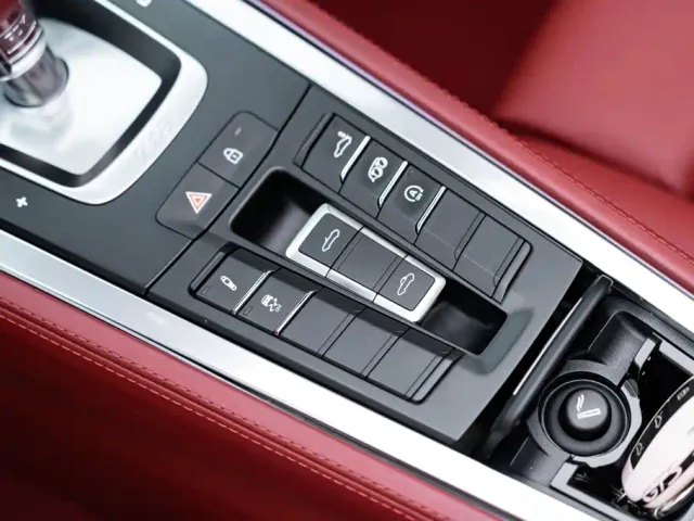 Porsche 718 — Фото автомобиля 22