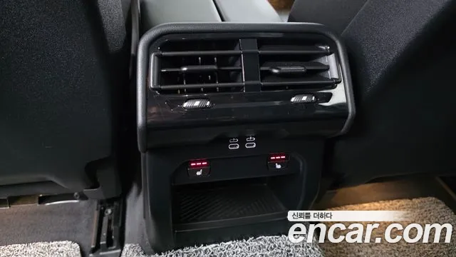BMW 5 Series G60 — Фото автомобиля 18