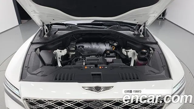 Genesis GV80 — Фото автомобиля 9