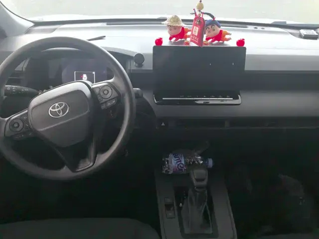 Toyota Corolla Cross — Фото автомобиля 12
