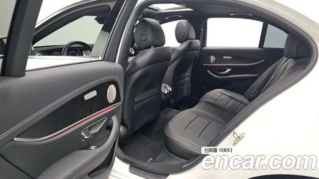 Mercedes-Benz E-Class W213 — Фото автомобиля 18