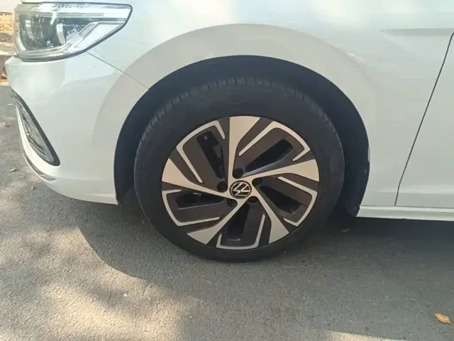 Volkswagen Bora — Фото автомобиля 22