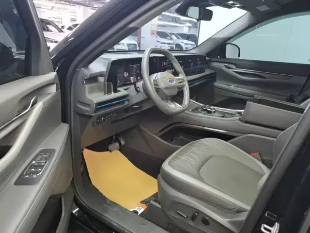 Ford Edge — Фото автомобиля 15