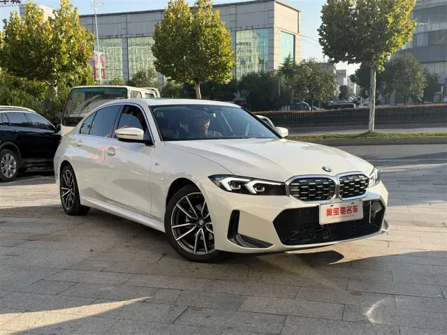 BMW 3 Series — Фото автомобиля 3